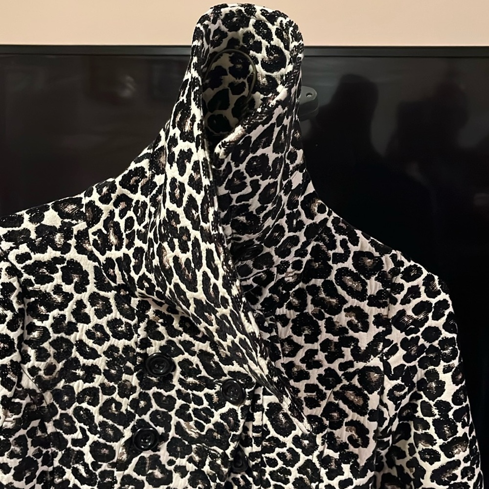 FOREVER 21 printed jacket